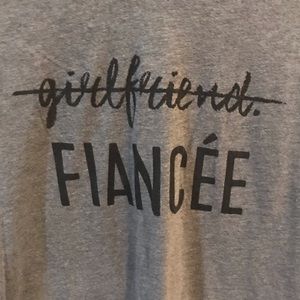 Fiancée V-neck tee